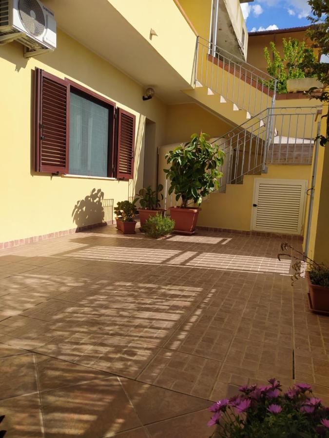 Bouganville Olmedo Buitenkant foto